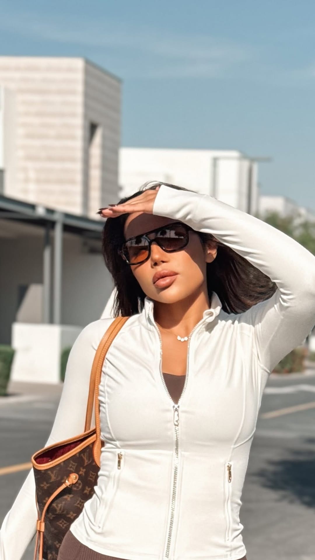 Post 2 by EMMY   AGRAMA     إيمي  عجرمة on Instagram (video)