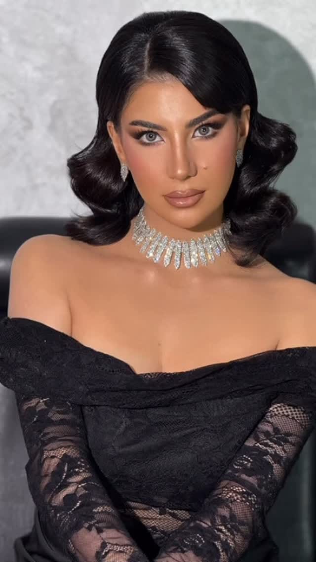 Post 3 by Esraa Salman on Instagram (video)
