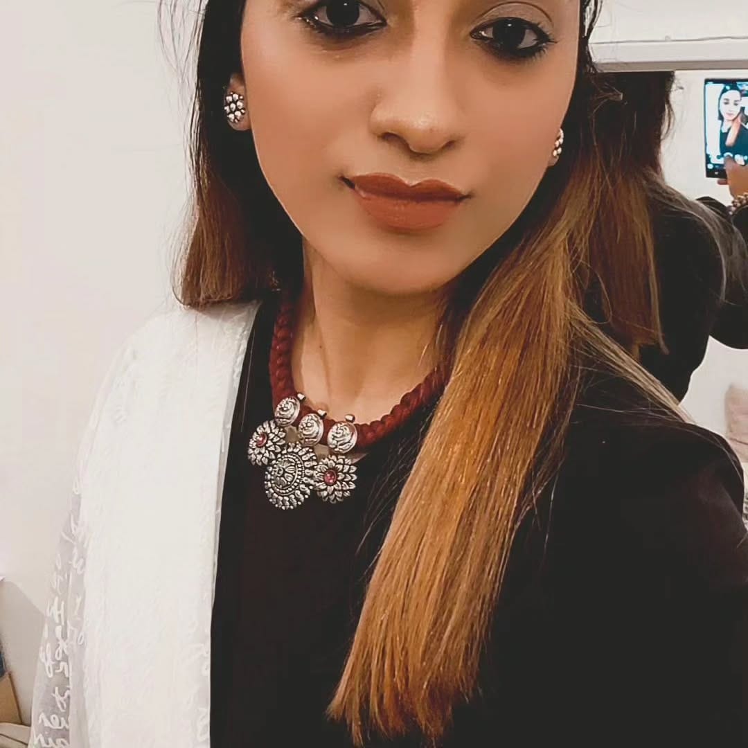 Post 10 by Nupur Agarwal on Instagram (carousel)
