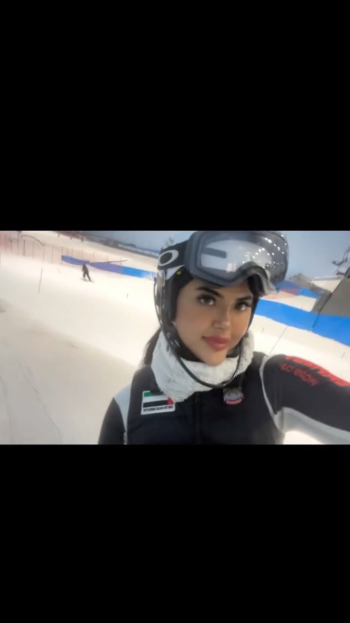 Post 10 by Hamda on Instagram (video)