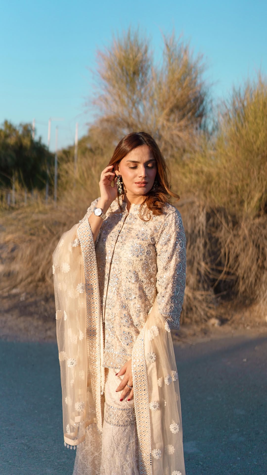 Post 2 by Aiesha Mohsin on Instagram (video)