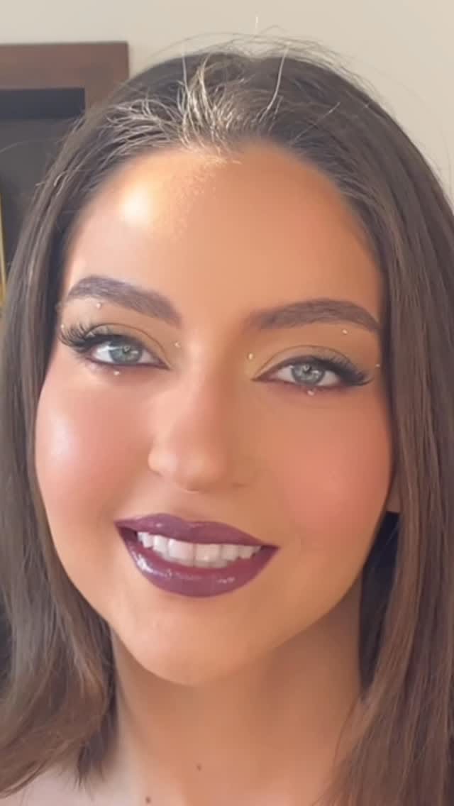 Post 1 by Clara Artinian on Instagram (video)