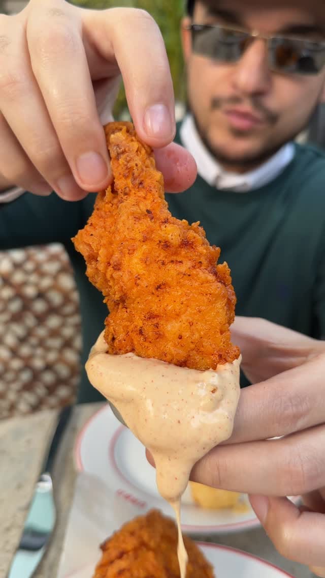Post 8 by Hassaan Aleem on Instagram (video)