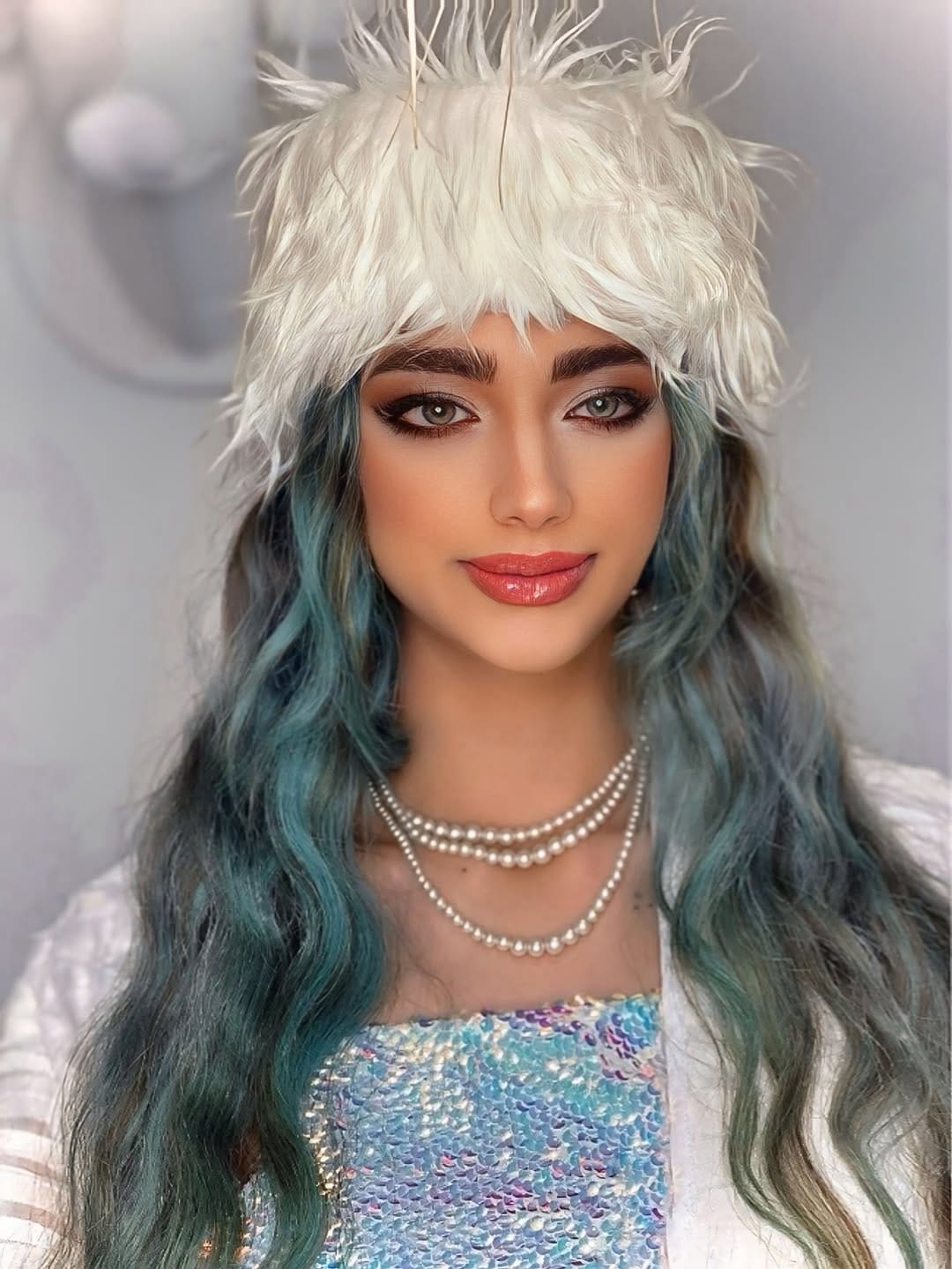 Post 1 by میکاپ ارتیست،گریمور|بلاگر on Instagram (image)