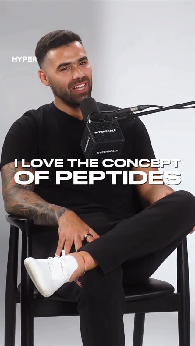 Post 3 by BRIAR PRESTIDGE     💋🧬🦾🪐👽💄 on Instagram (video)