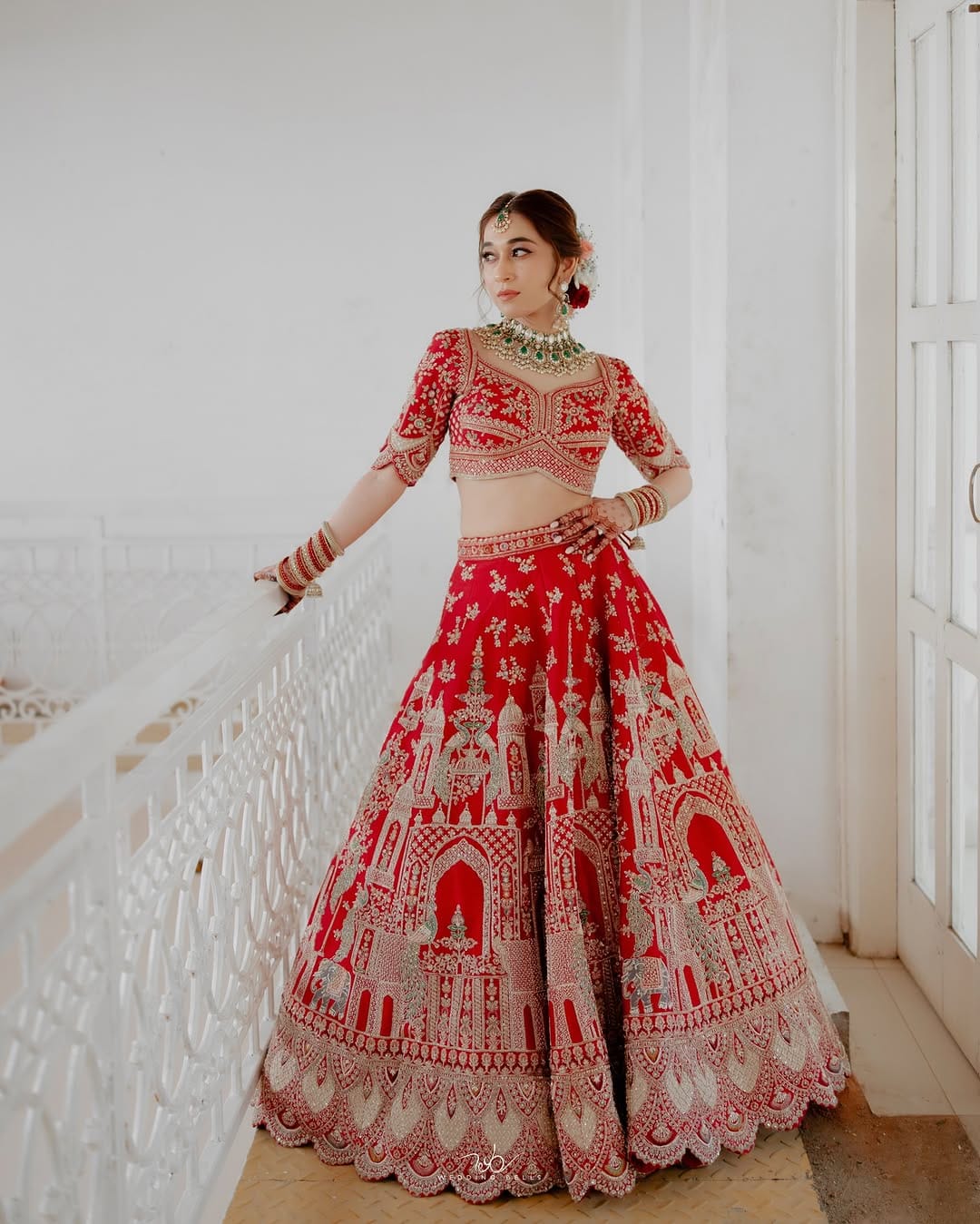 Post 1 by Pranali Khatawkar on Instagram (carousel)