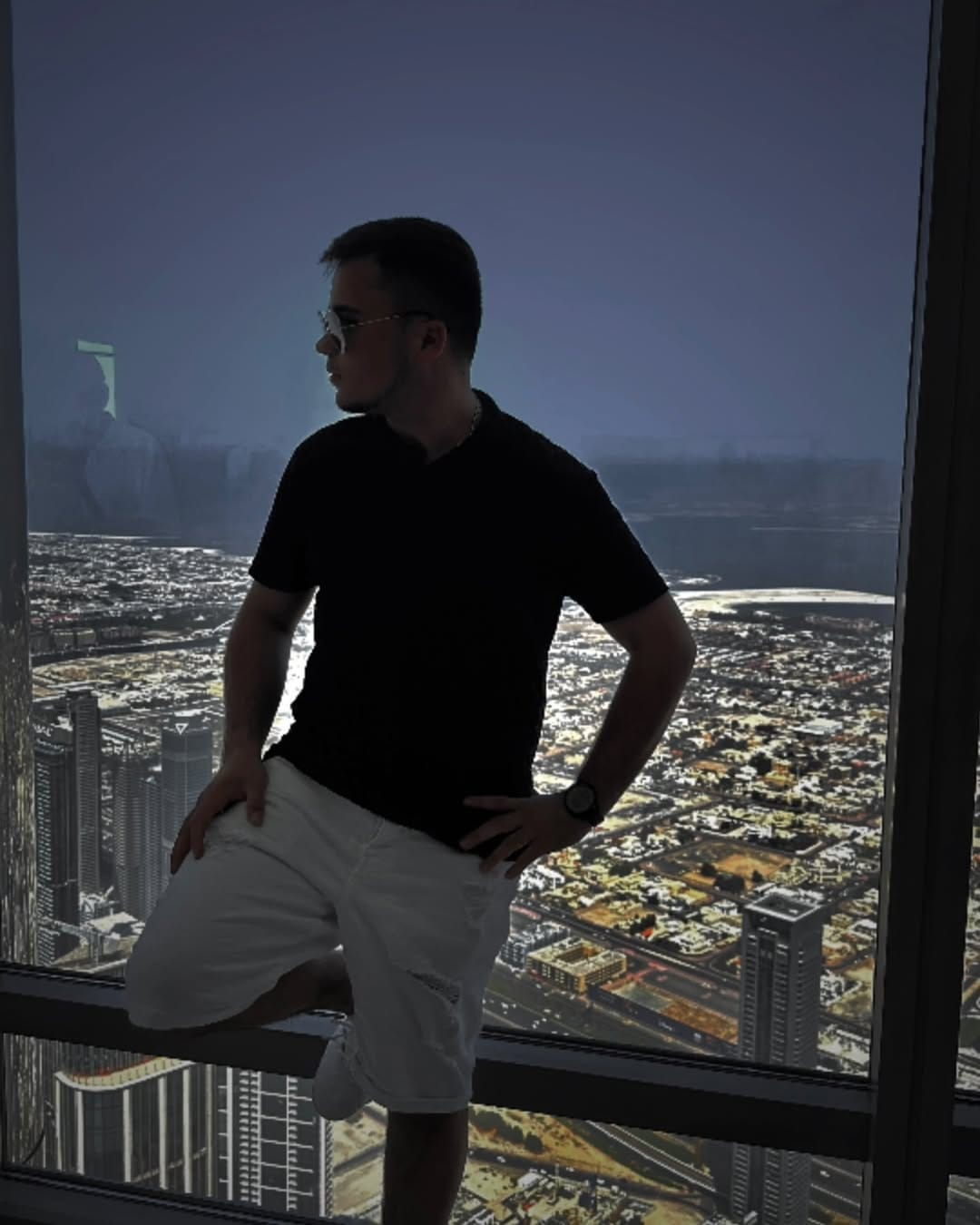 Post 8 by Pascal G on Instagram (image)