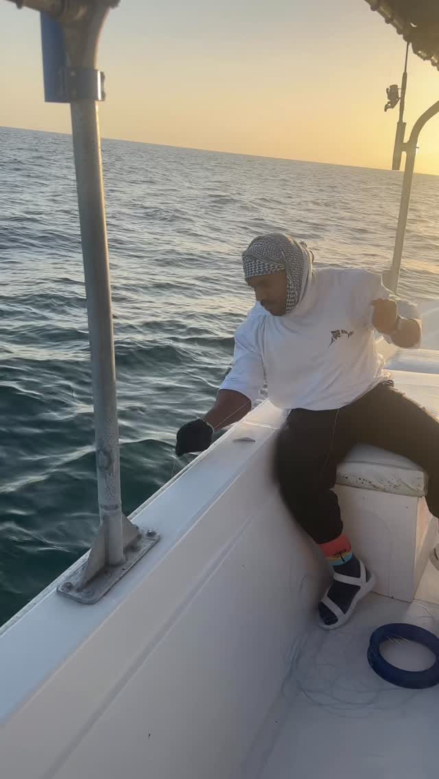 Post 3 by 🇦🇪رحلات صيد سمك🎣Dubai🇦🇪 on Instagram (video)