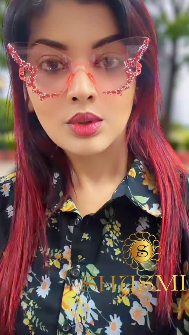 Post 10 by Asmita Agarwal | Dubai Blogger on Instagram (video)