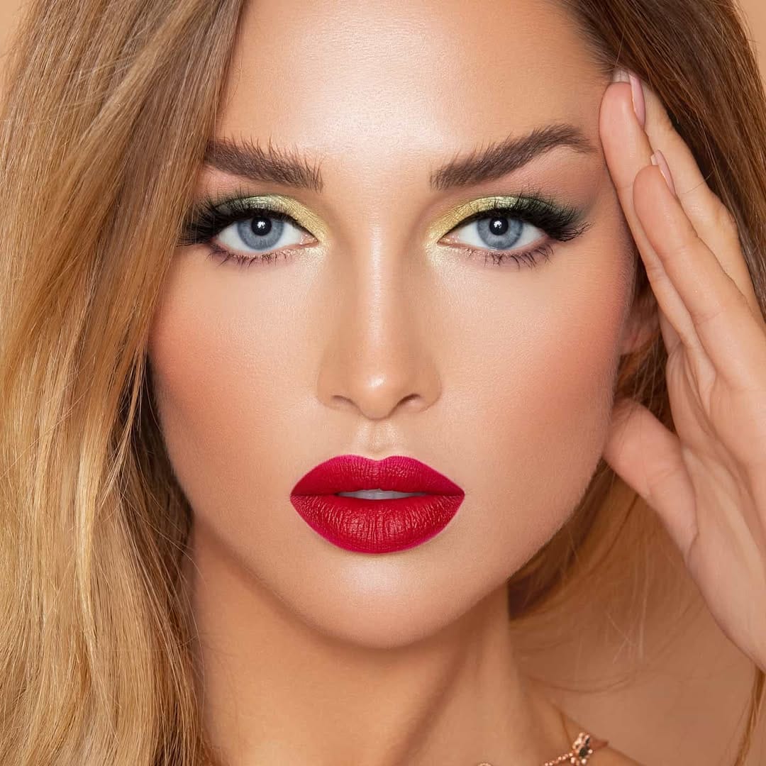 Post 9 by N A I M A B E N N A N I on Instagram (image)