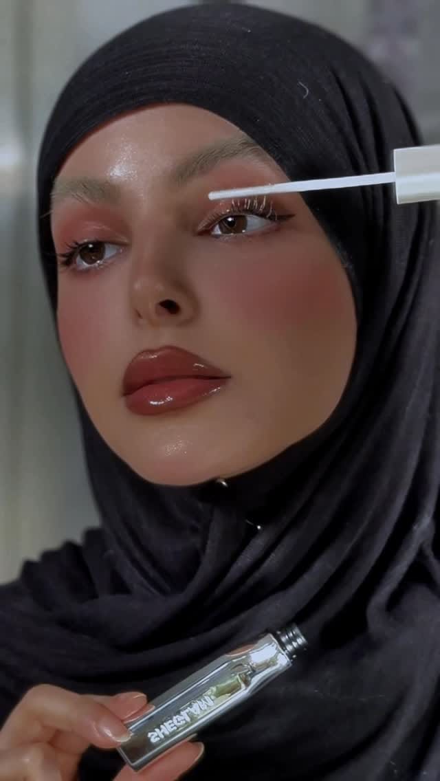 Post 6 by Shoug Mansour on Instagram (video)