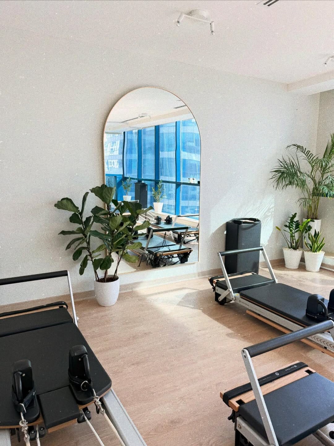 Post 8 by Dubai’s Wellness Sanctuary on Instagram (image)