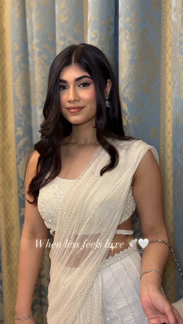 Post 2 by Suvarcha Kalra • Dubai Makeup Artist on Instagram (video)
