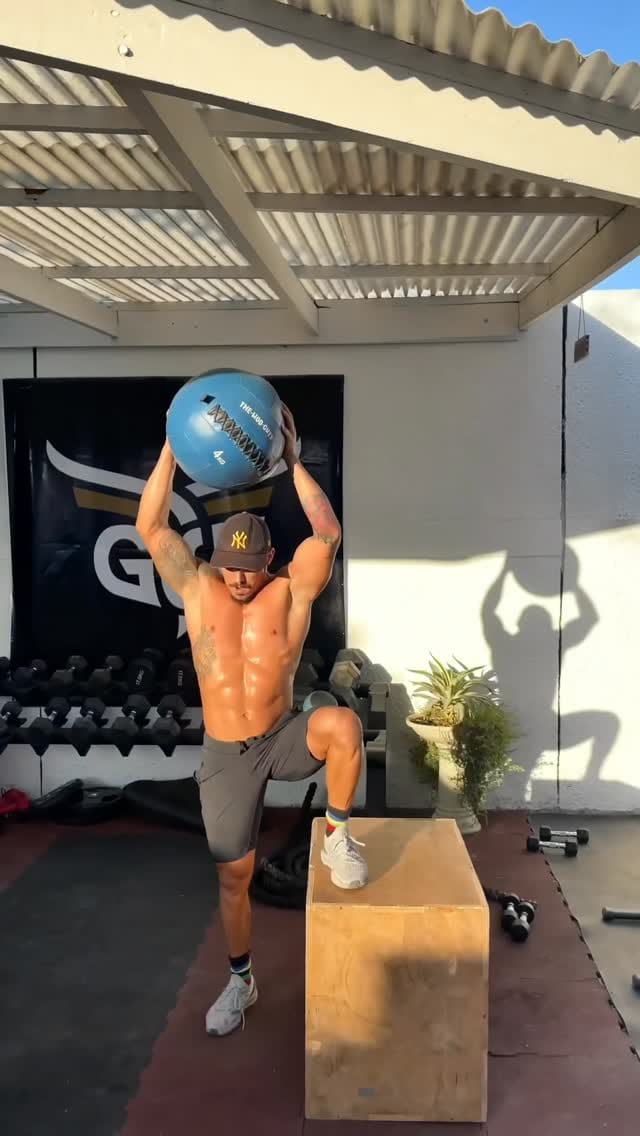 Post 2 by Seena Akbary on Instagram (video)
