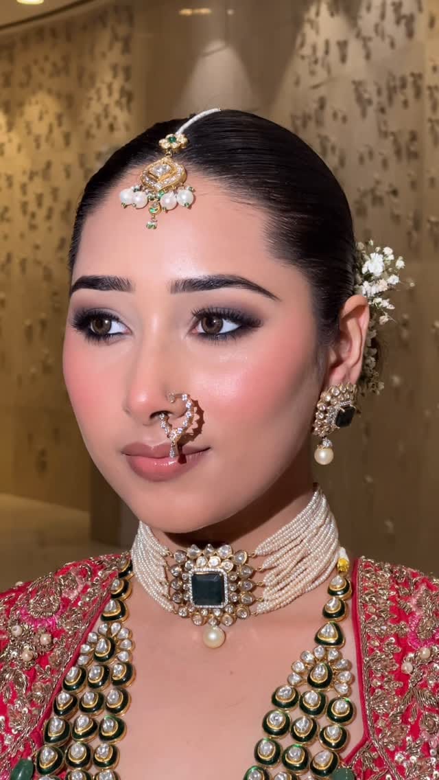Post 9 by Ananya | Makeup Artist on Instagram (video)