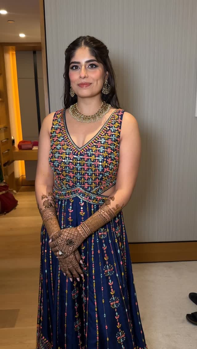 Post 1 by AUDREY SANGMA MAKEUP AND HAIR on Instagram (video)