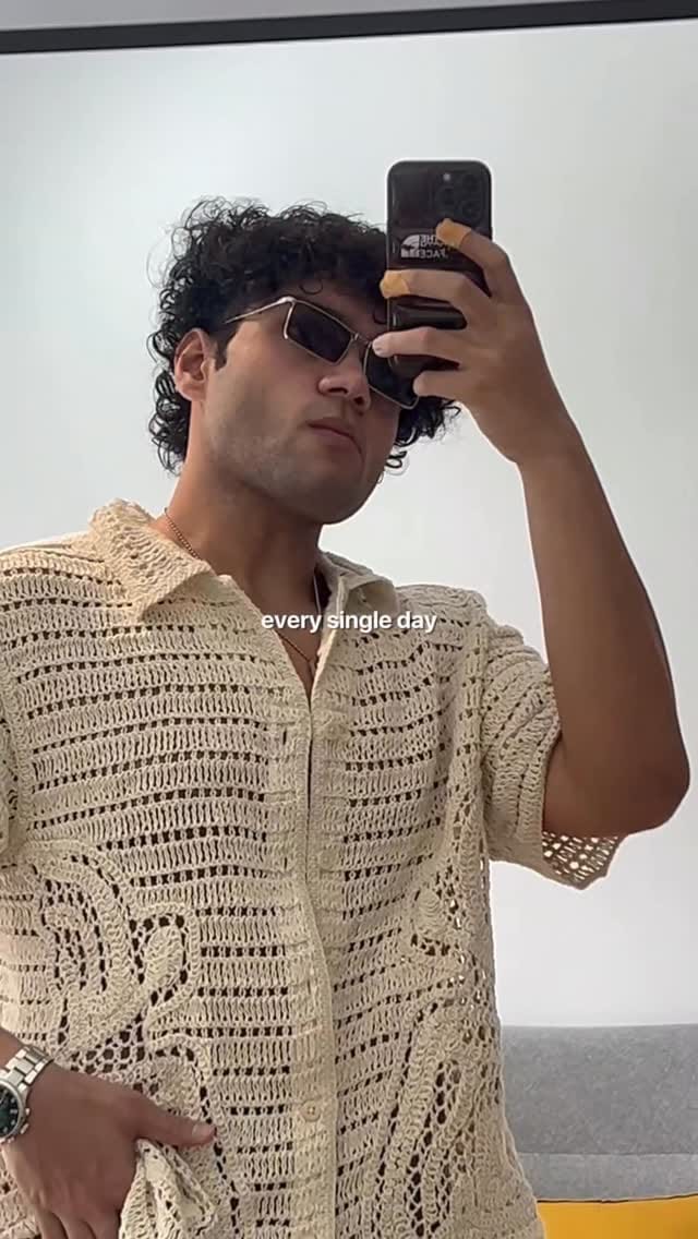 Post 7 by harshit chauhan on Instagram (video)