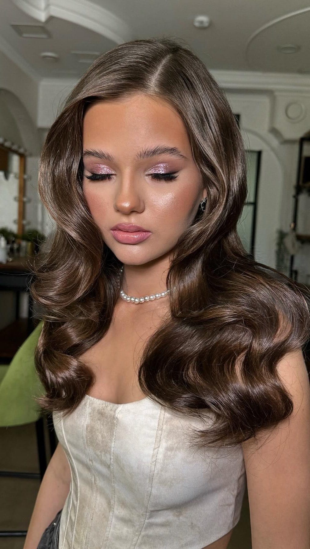Post 10 by Makeup Artist Dubai💄Визажист Дубай | Обучение макияжу | Крым on Instagram (video)