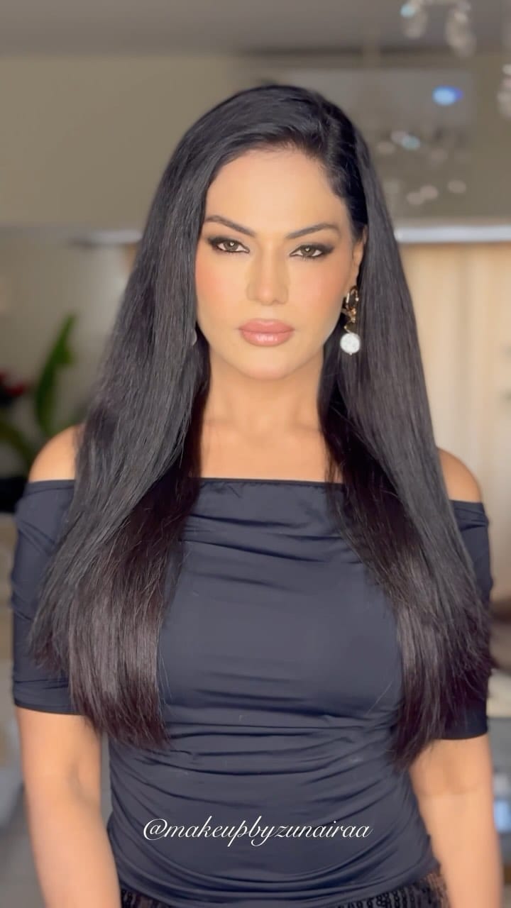 Post 9 by Zunaira Dasti | Dubai | Abu Dhabi Makeup Artist on Instagram (video)