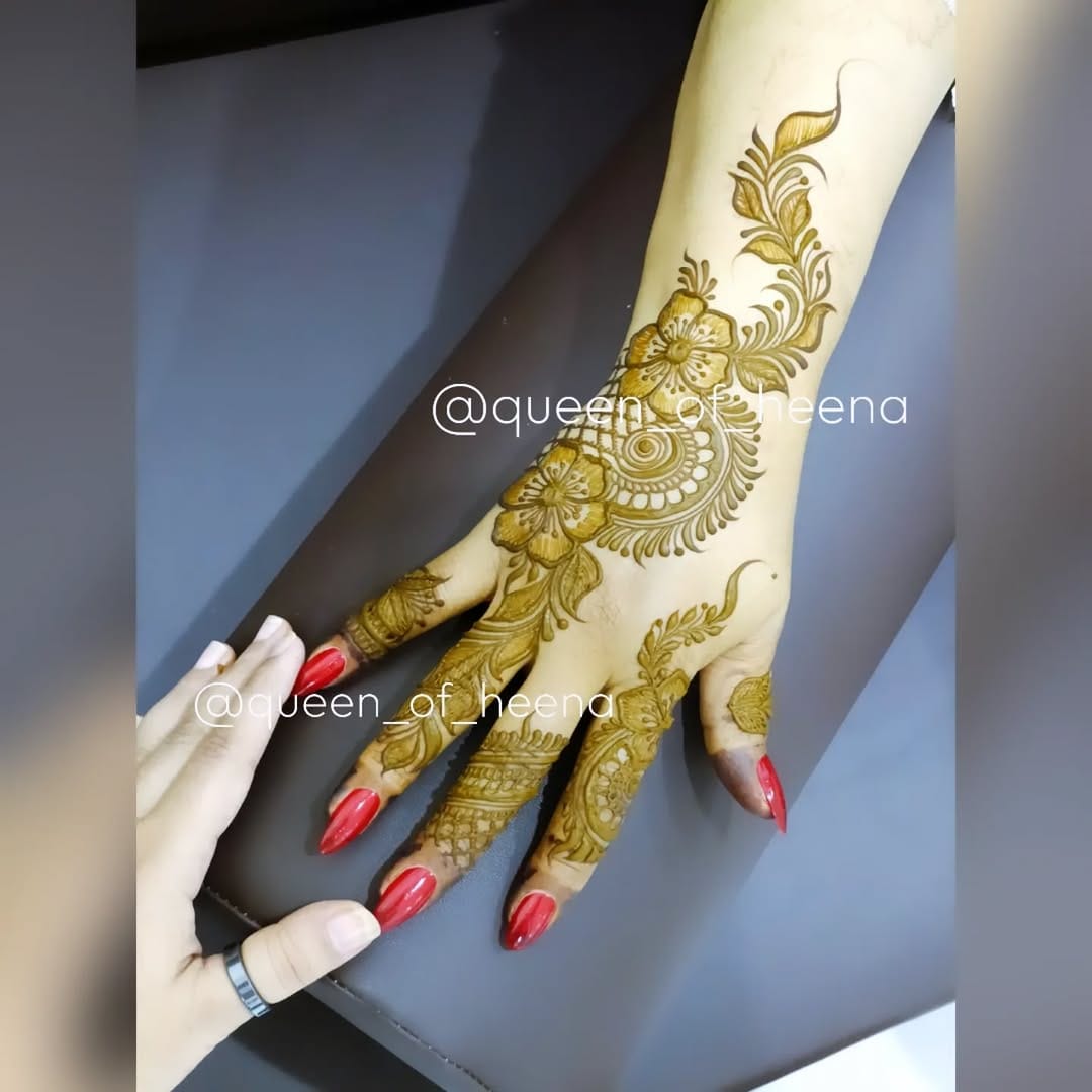 Post 7 by 𝐒𝐇𝐀𝐆𝐆𝐘'𝐒 𝐃𝐎𝐋𝐋 👑 أحب نفسك أولا on Instagram (carousel)