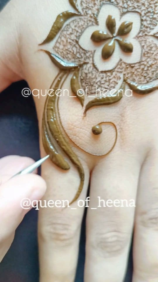 Post 8 by 𝐒𝐇𝐀𝐆𝐆𝐘'𝐒 𝐃𝐎𝐋𝐋 👑 أحب نفسك أولا on Instagram (video)