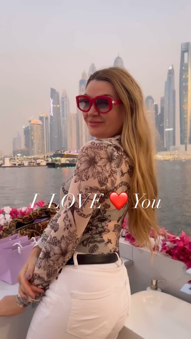 Post 5 by 👑Anzhelika Kostina on Instagram (video)