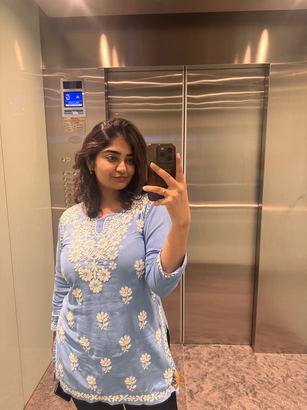 Post 10 by Vanshita Motwani on Instagram (carousel)
