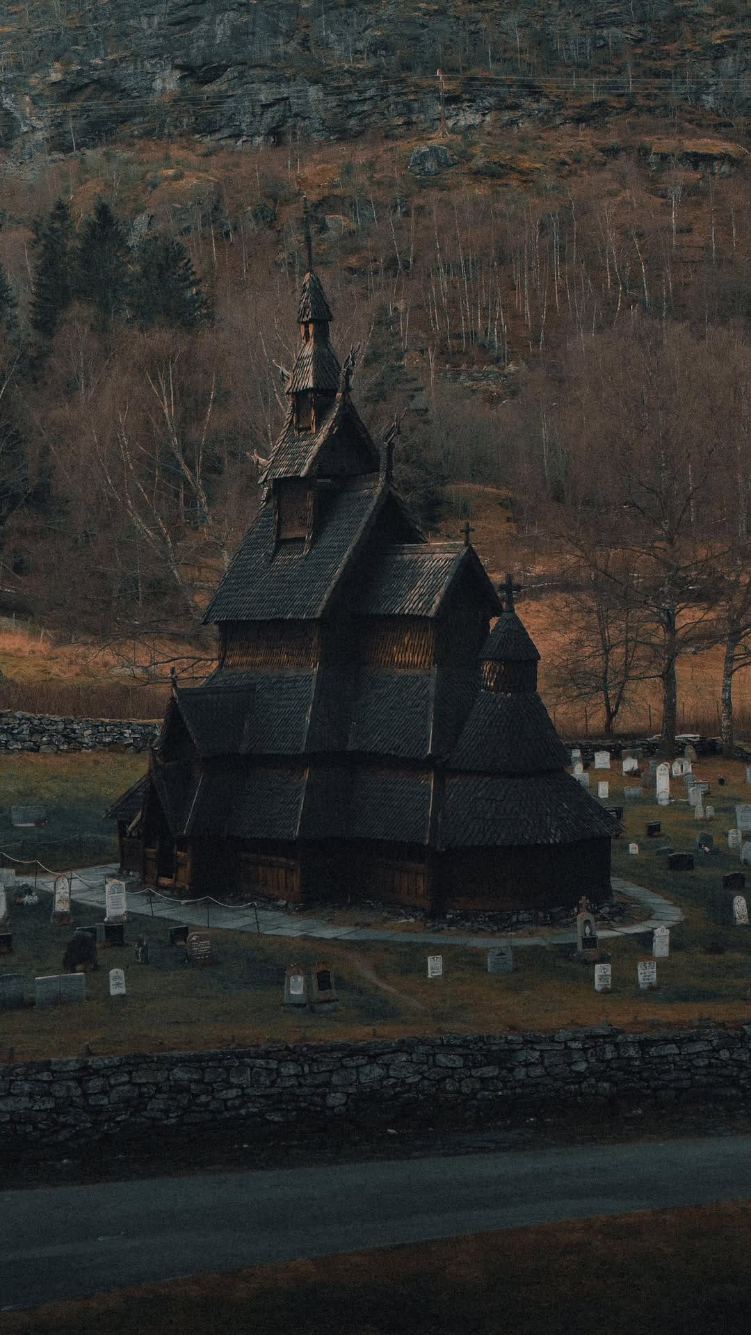 Post 4 by F A F F A on Instagram (video)