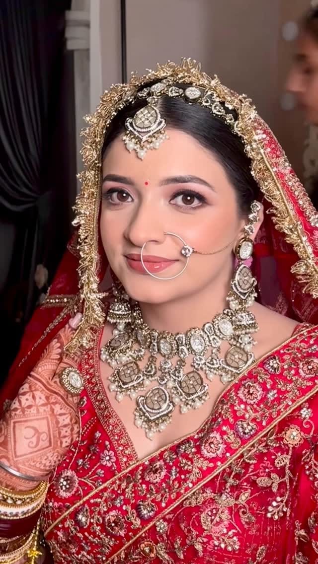 Post 2 by RAJNI VERMA on Instagram (video)