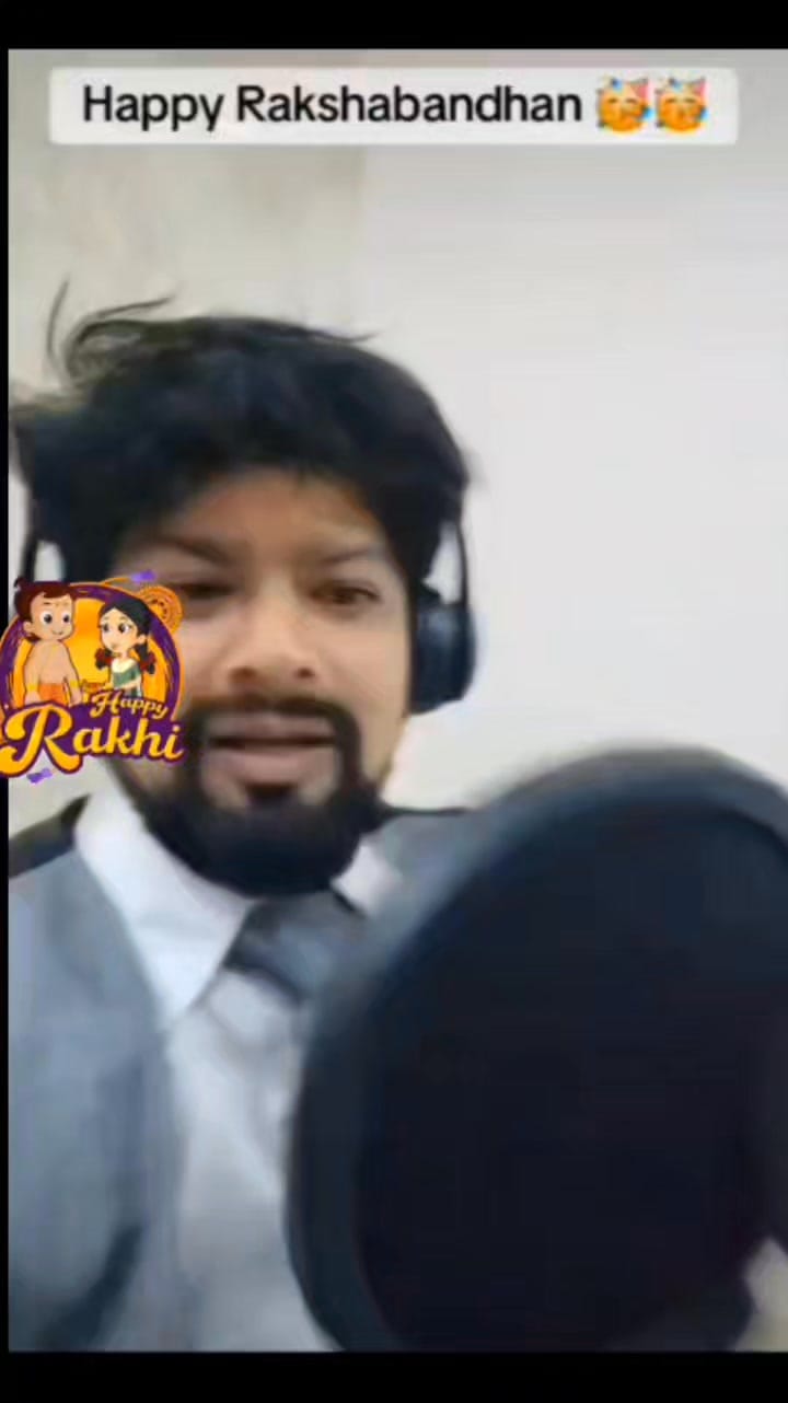 Post 3 by Nitin Dixit on Instagram (video)