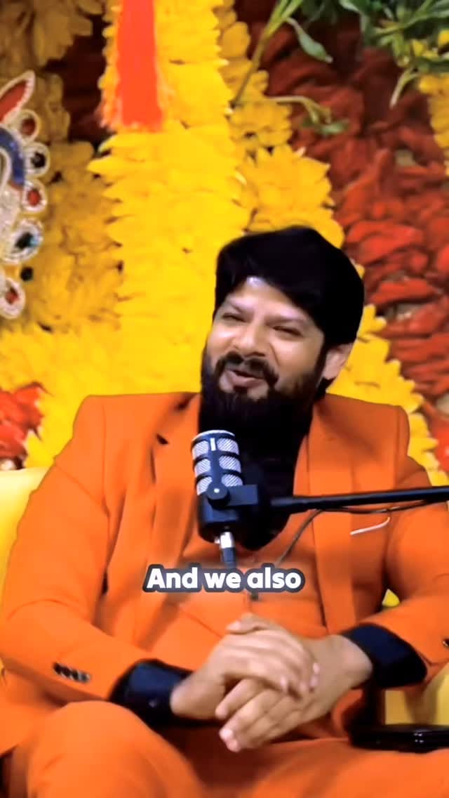 Post 4 by Nitin Dixit on Instagram (video)