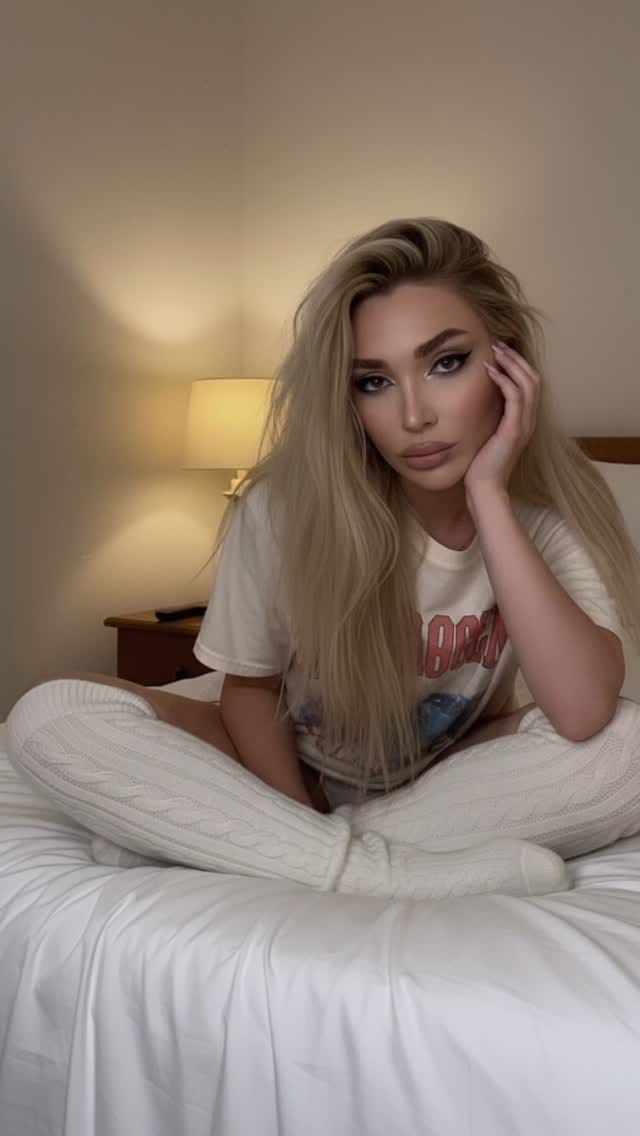 Post 4 by Shima Glam on Instagram (video)