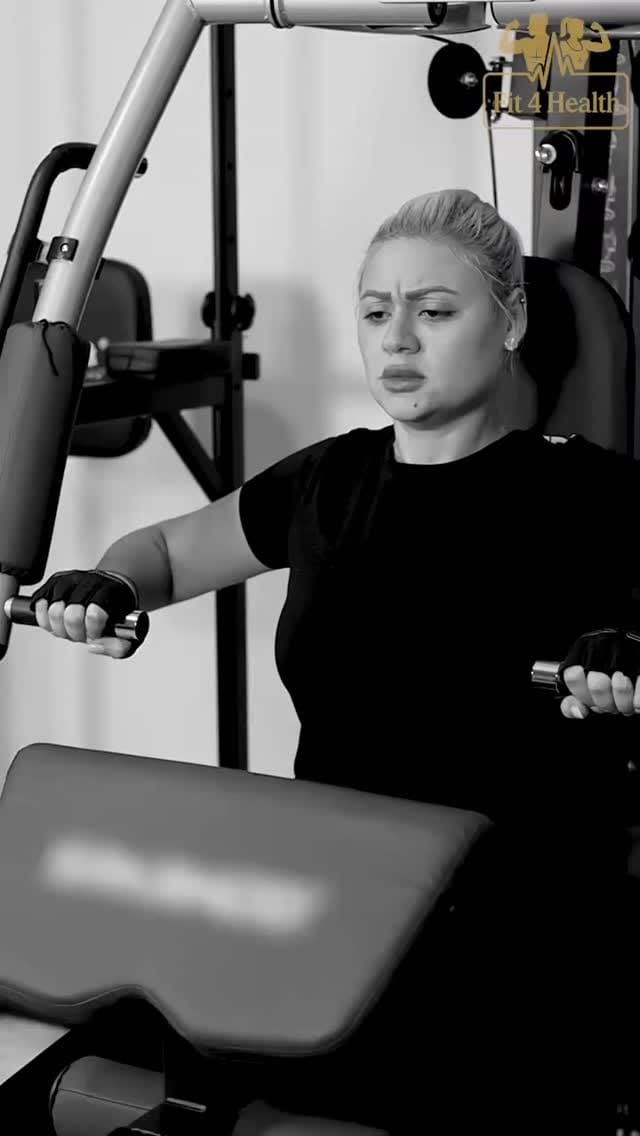 Post 8 by FIT 4 HEALTH on Instagram (video)