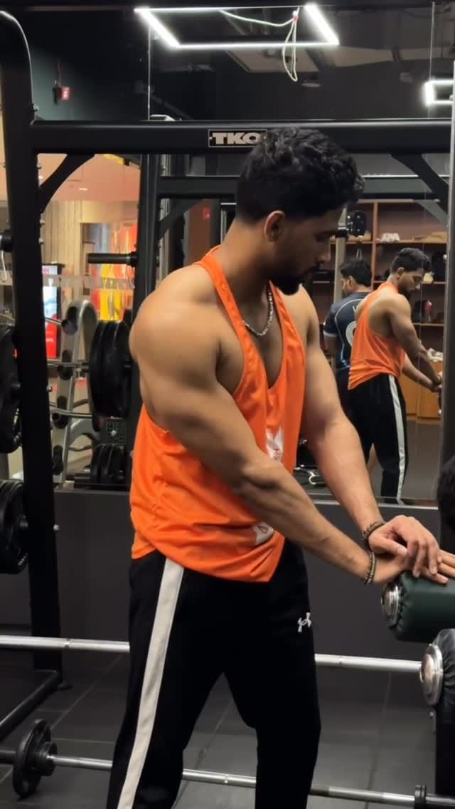 Post 1 by ACHU FITNESS | Personal trainer 💪🏼 on Instagram (video)