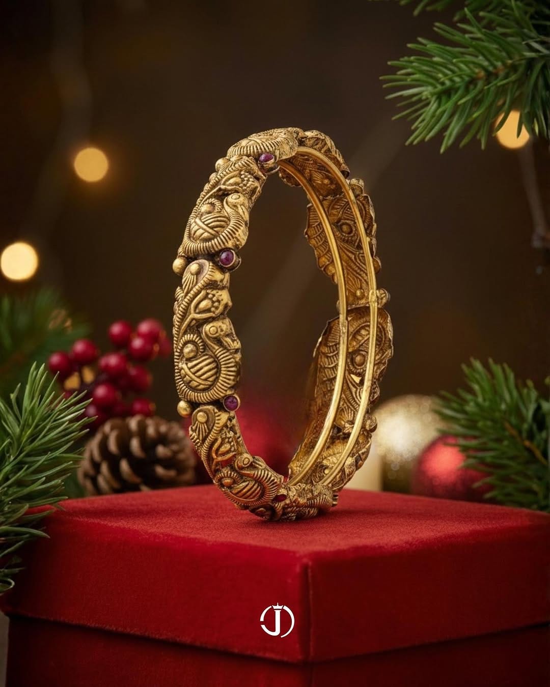 Post 8 by Chittilappilly Jewellers on Instagram (image)
