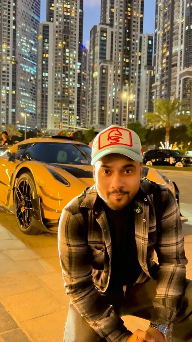 Post 6 by Umair Akhtar on Instagram (video)