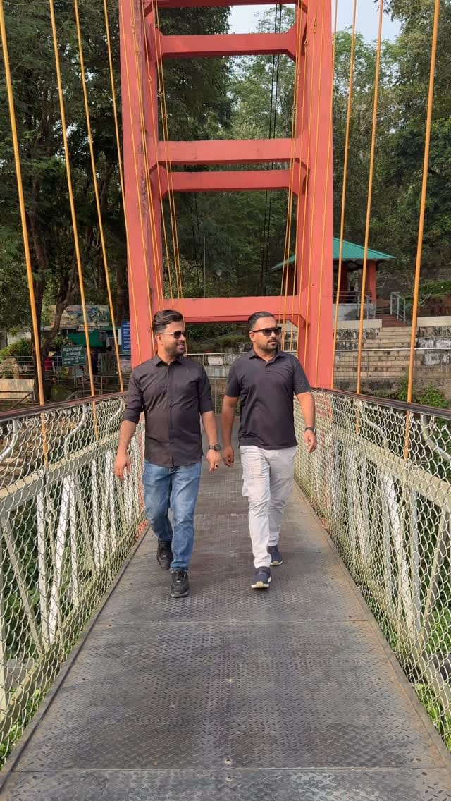Post 6 by Nishad Kp on Instagram (video)