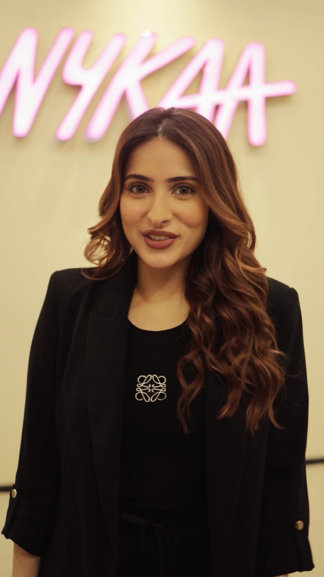 Post 8 by Mehzabeen Abdul Rehman on Instagram (video)