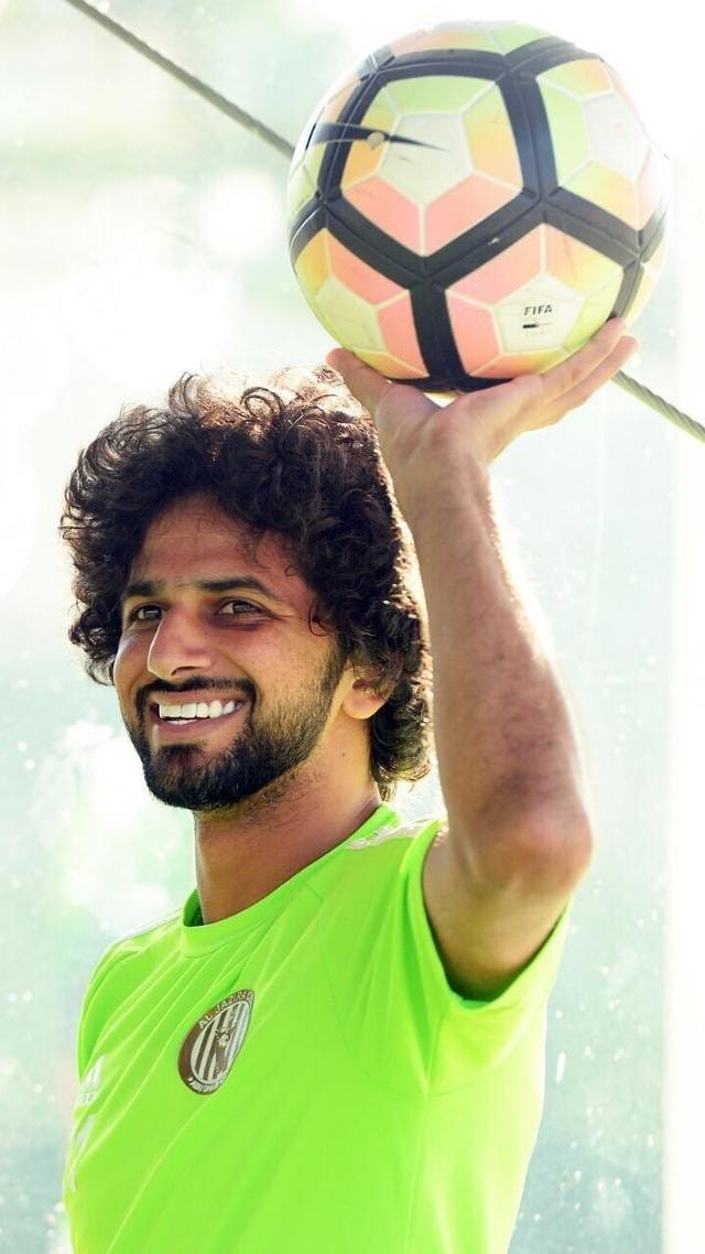 Post 6 by Yaqoub Alhosani on Instagram (video)