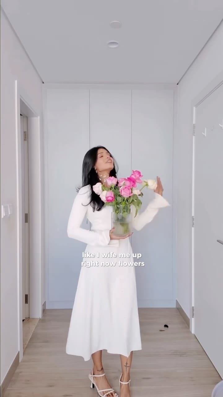 Post 5 by The Mariam George on Instagram (video)