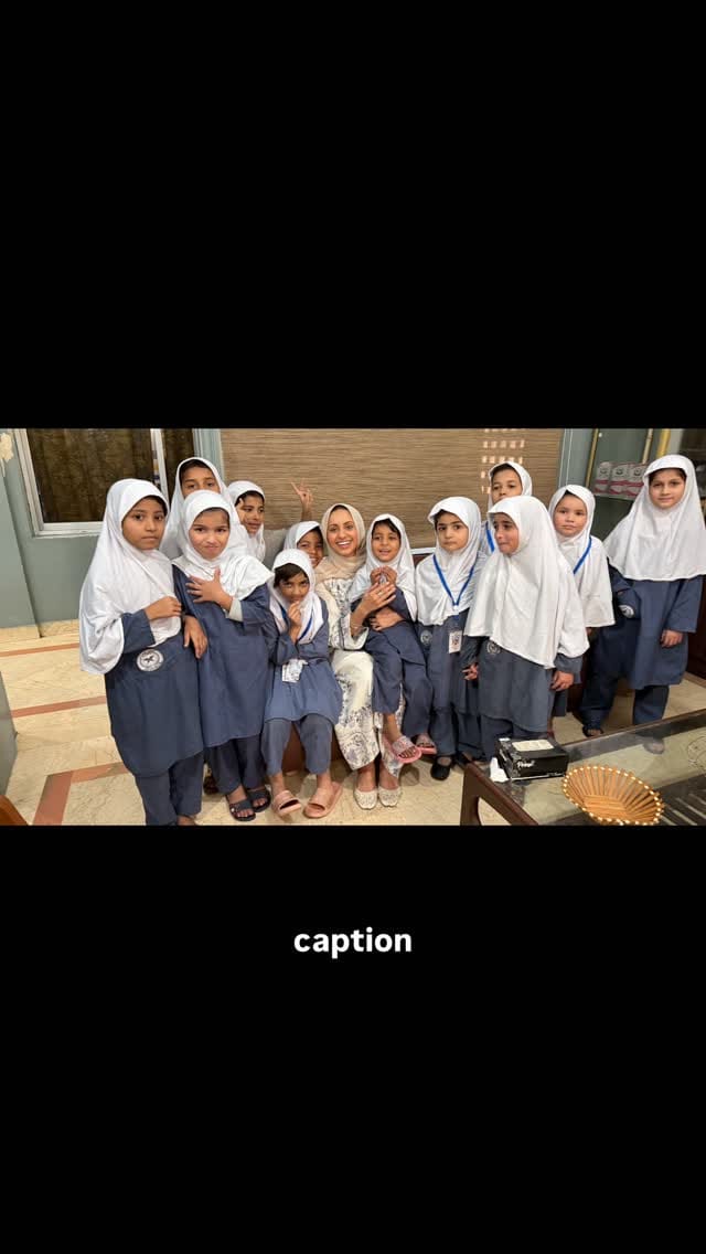 Post 3 by Nida Siddiq on Instagram (video)
