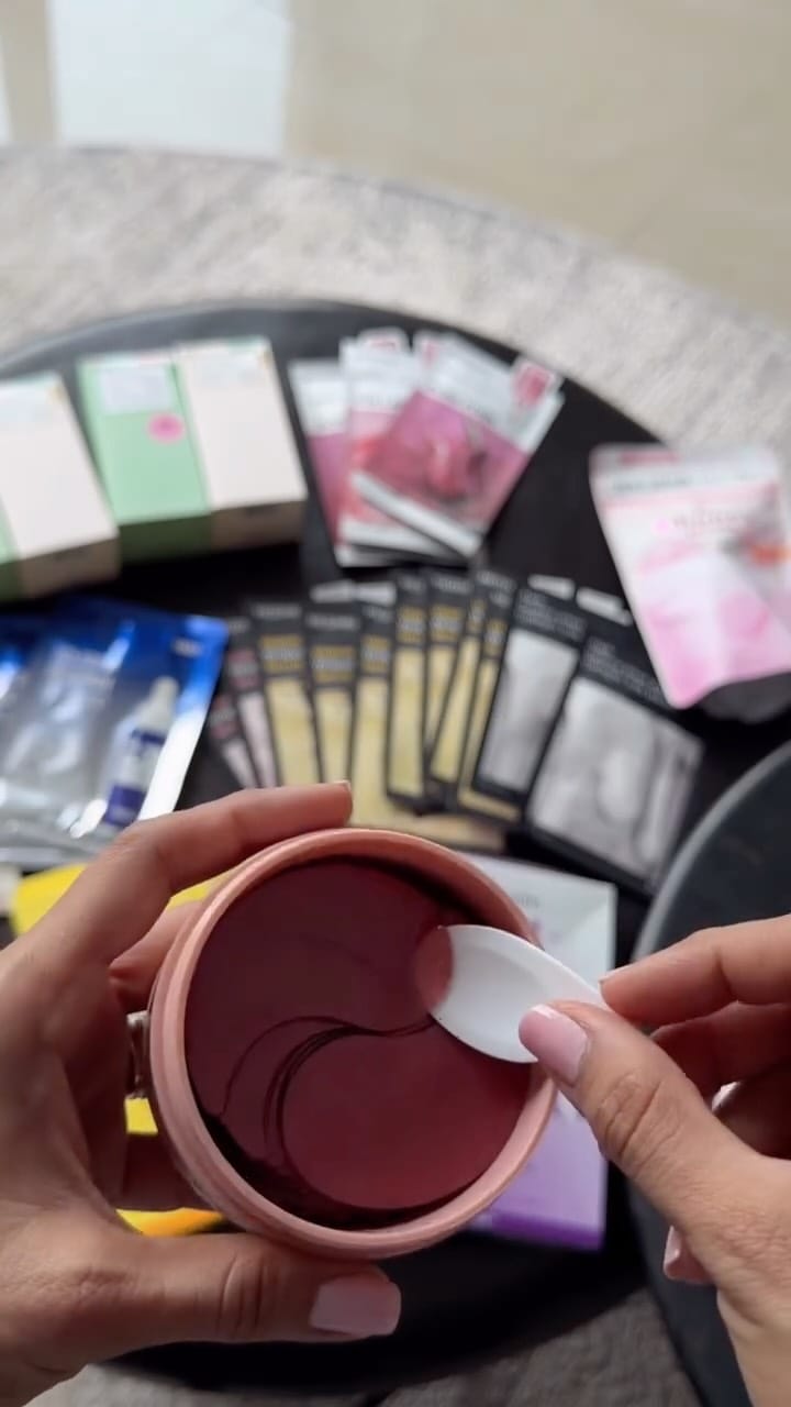 Post 7 by Nida Siddiq on Instagram (video)
