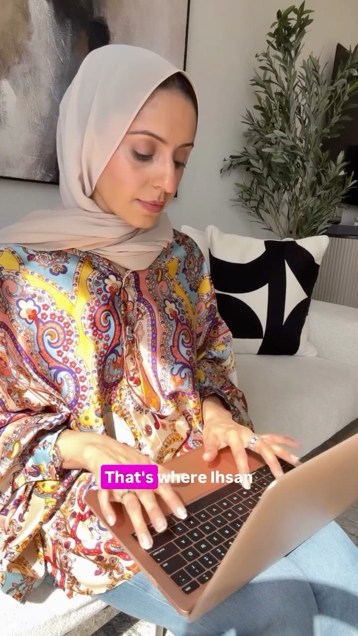 Post 1 by Nida Siddiq on Instagram (video)