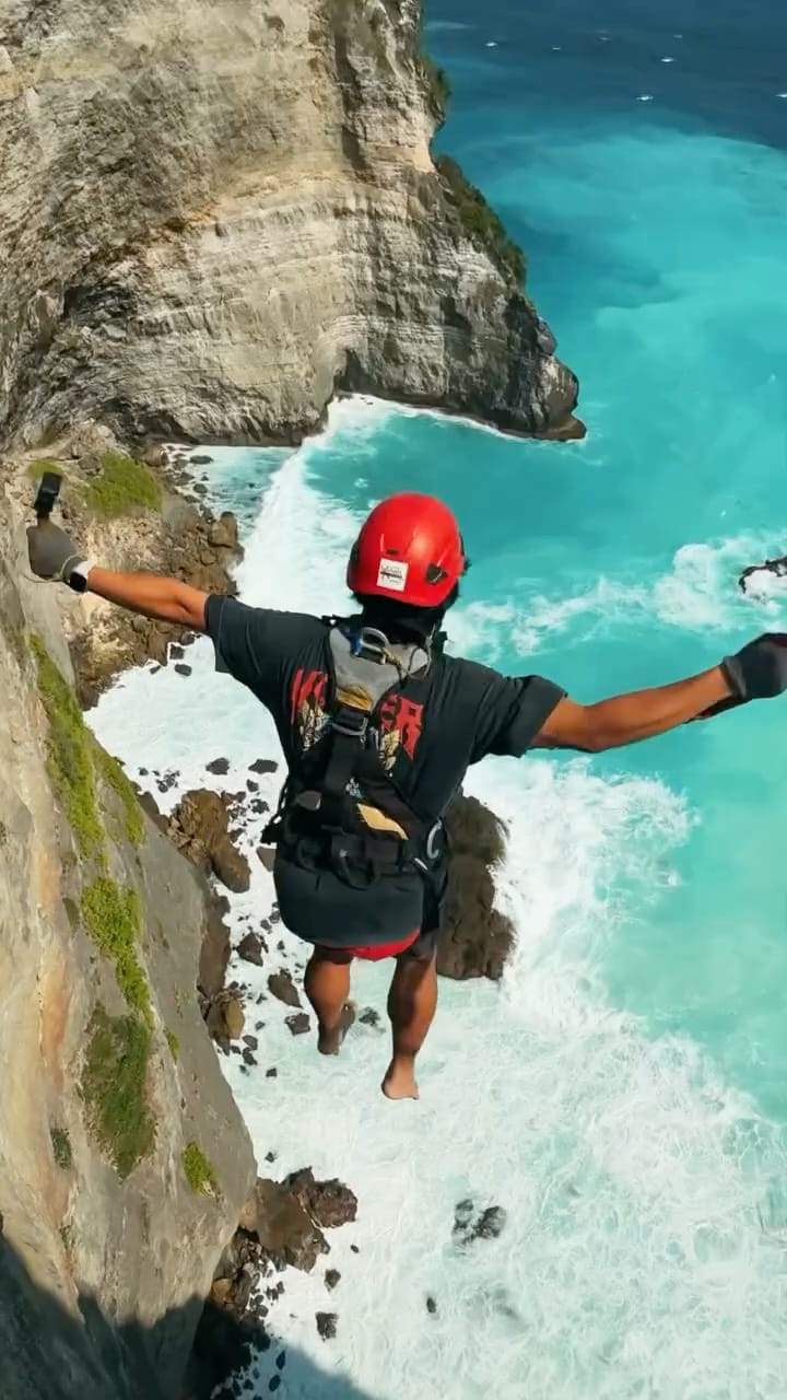 Post 3 by Ken Amparo on Instagram (video)