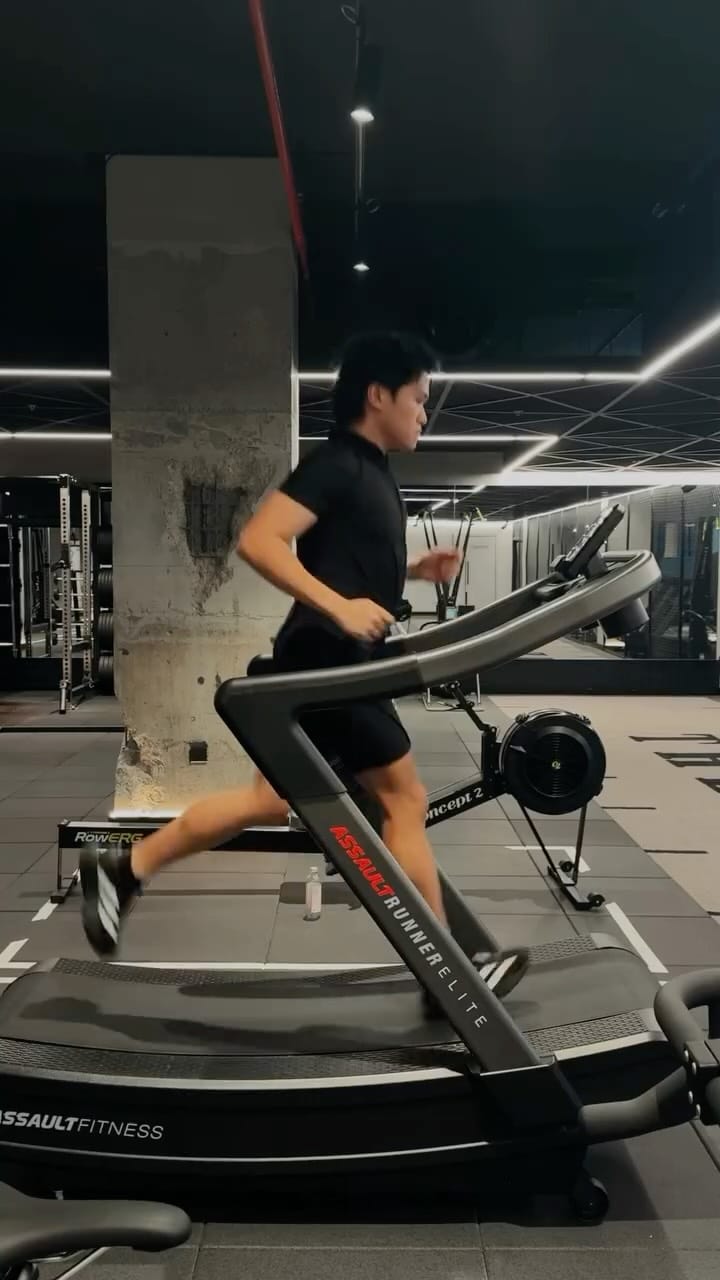 Post 5 by Ken Amparo on Instagram (video)