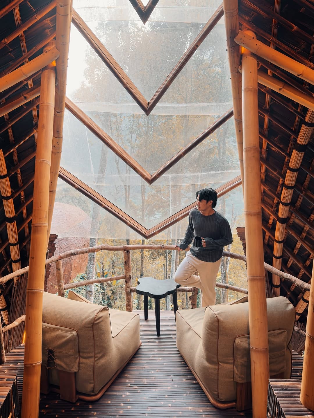 Post 4 by Ken Amparo on Instagram (image)