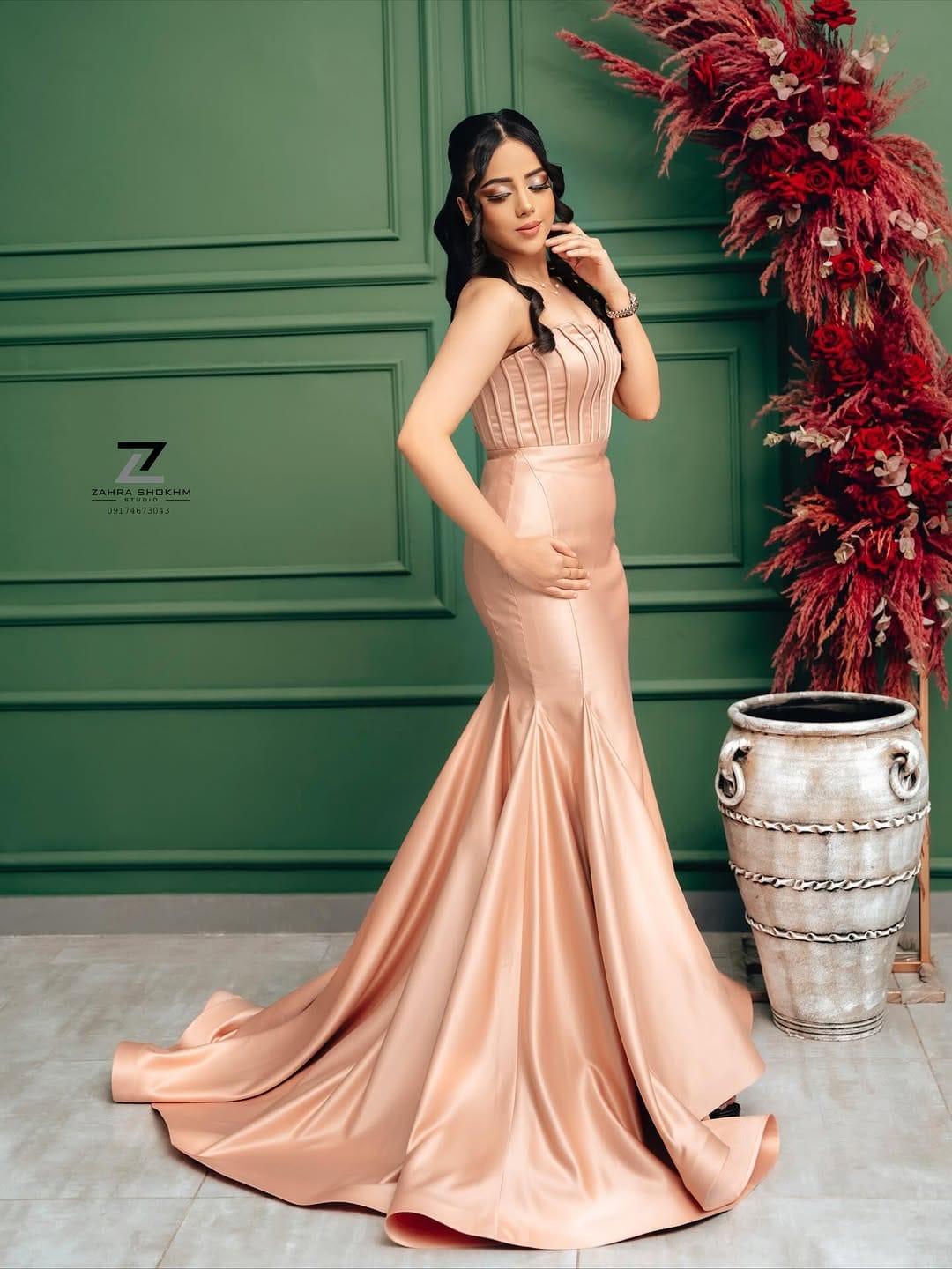 Post 10 by Tahereh rostami on Instagram (carousel)