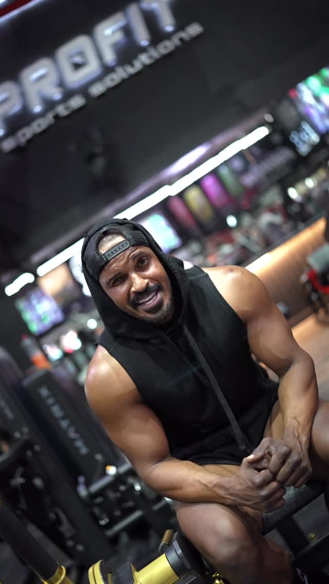 Post 7 by Mahmoud Khamis on Instagram (video)