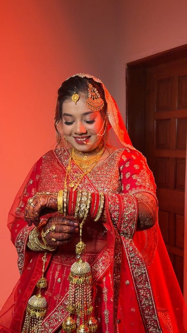 Post 3 by Pooja Ketan Bhatia on Instagram (video)