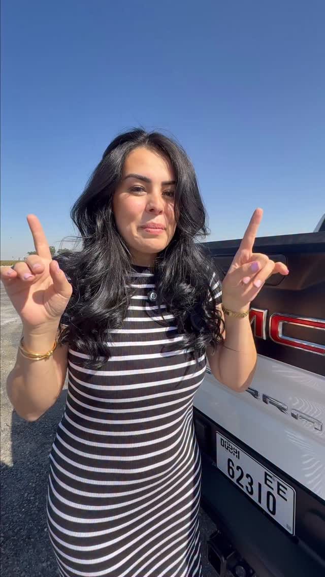 Post 3 by Sara Gazioglu on Instagram (video)